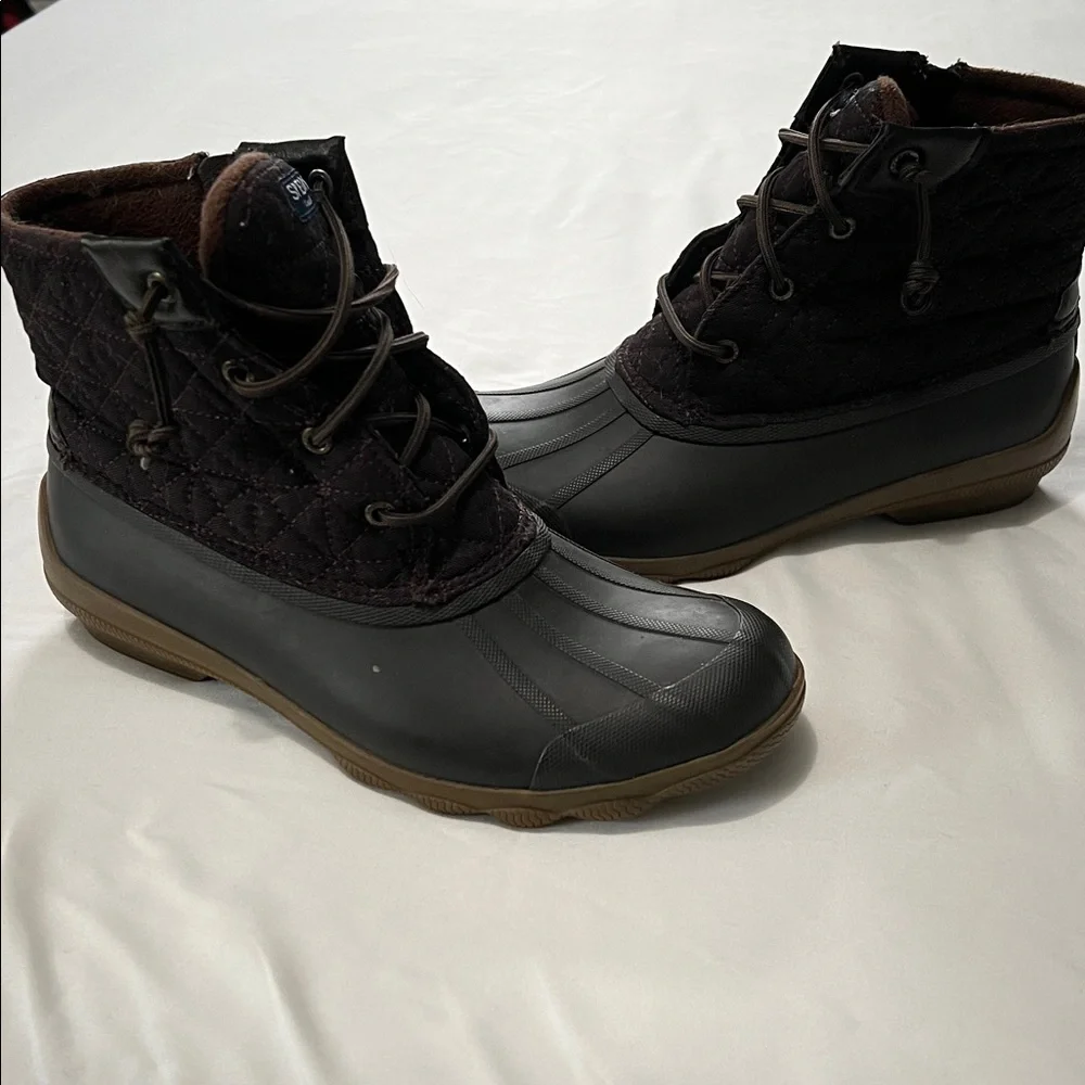 Sperry Waterproof Saltwater Quilted Duck Boots